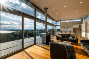 Halcyon ~ Immerse yourself in the sky and sea Coles Bay